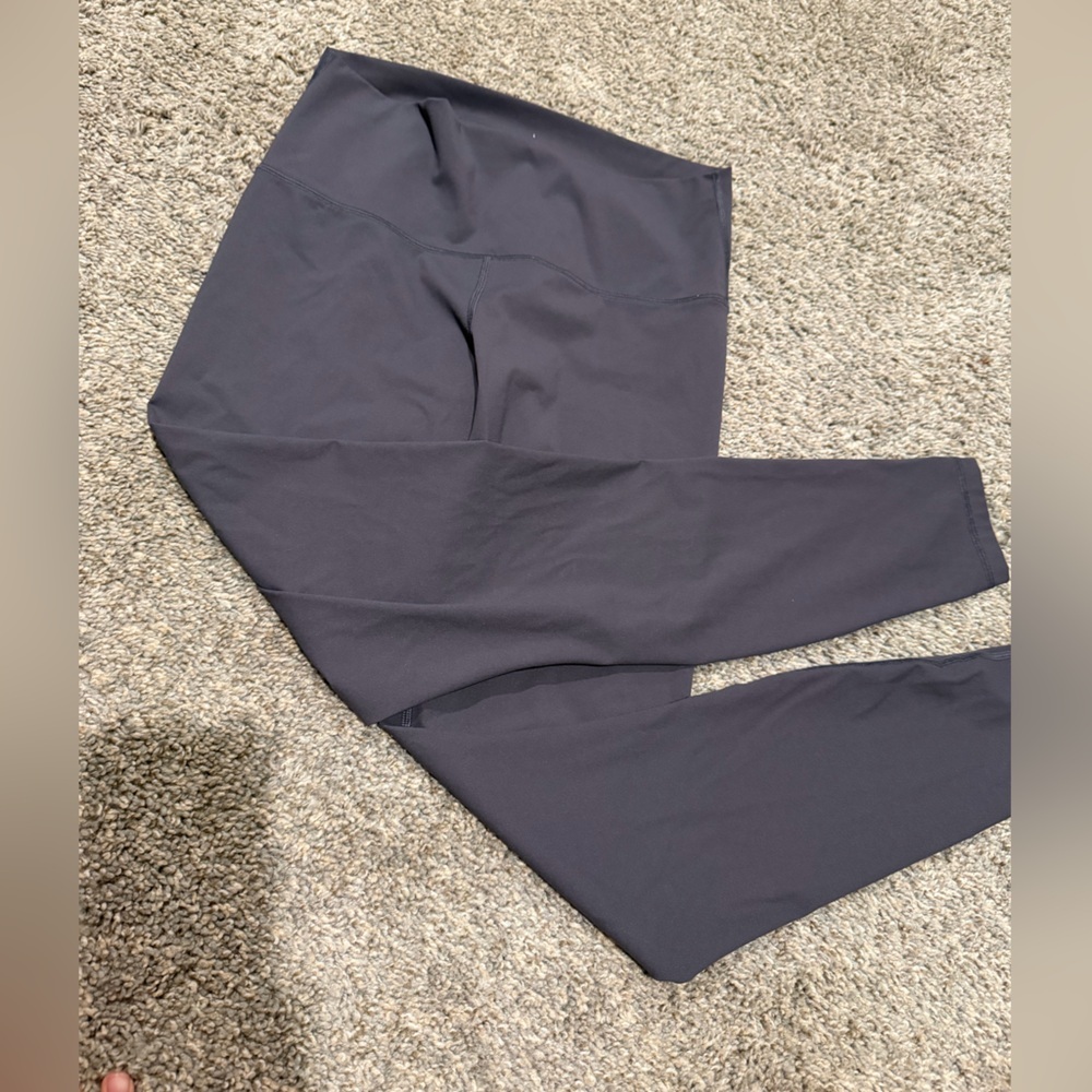 Everlane Women's set2, size L, leggings - Picture 4 of 9
